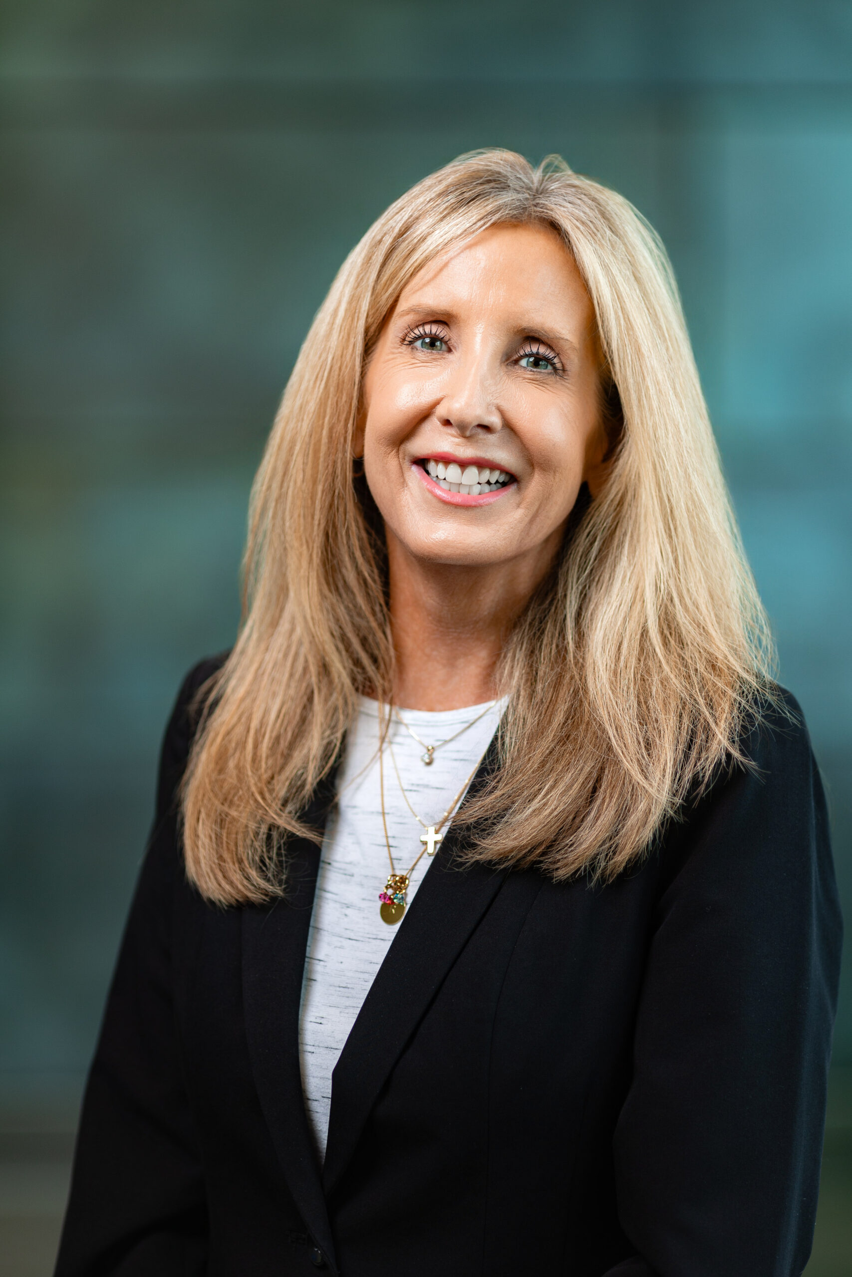Robyn Geron Headshot