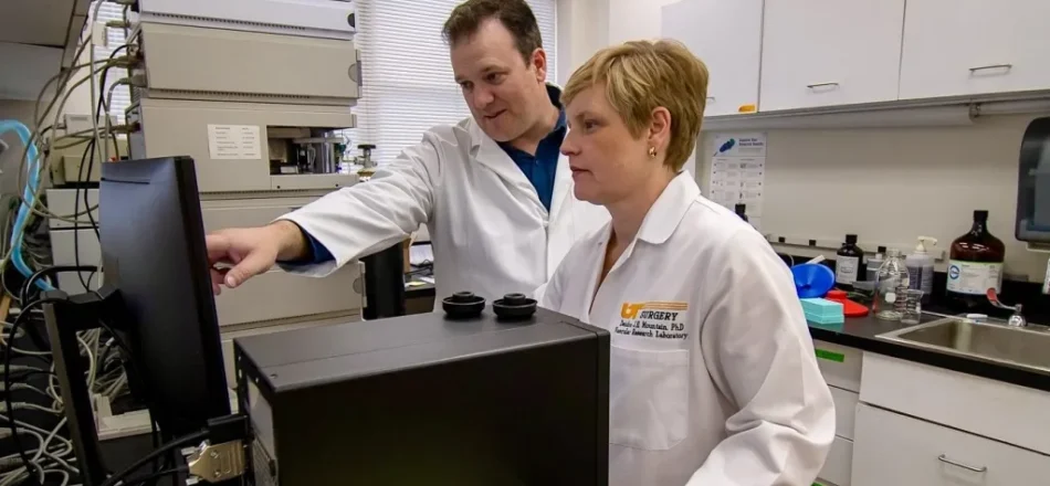 From Lab Bench to Breakthrough: How a UT Mentor-Student Partnership Sparked a Rising East Tennessee Biotech Company